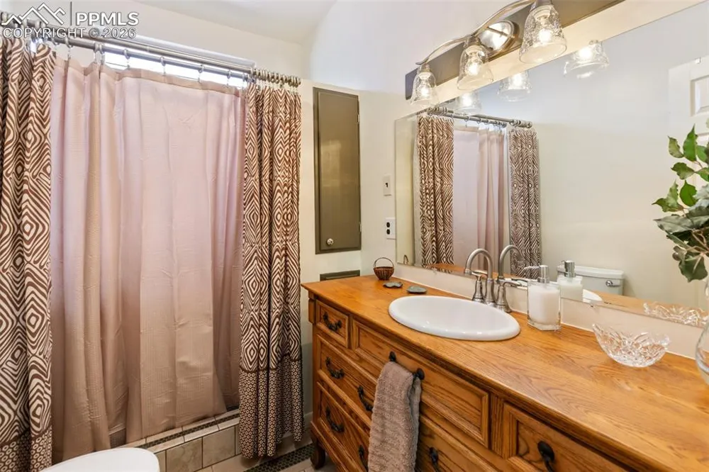 305 4th Street Cripple Creek, CO 80813