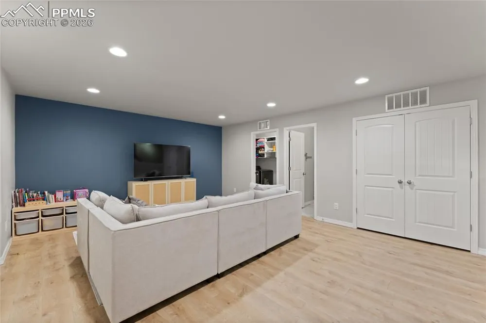 8172 Basaltic Drive Colorado Springs, CO 80938