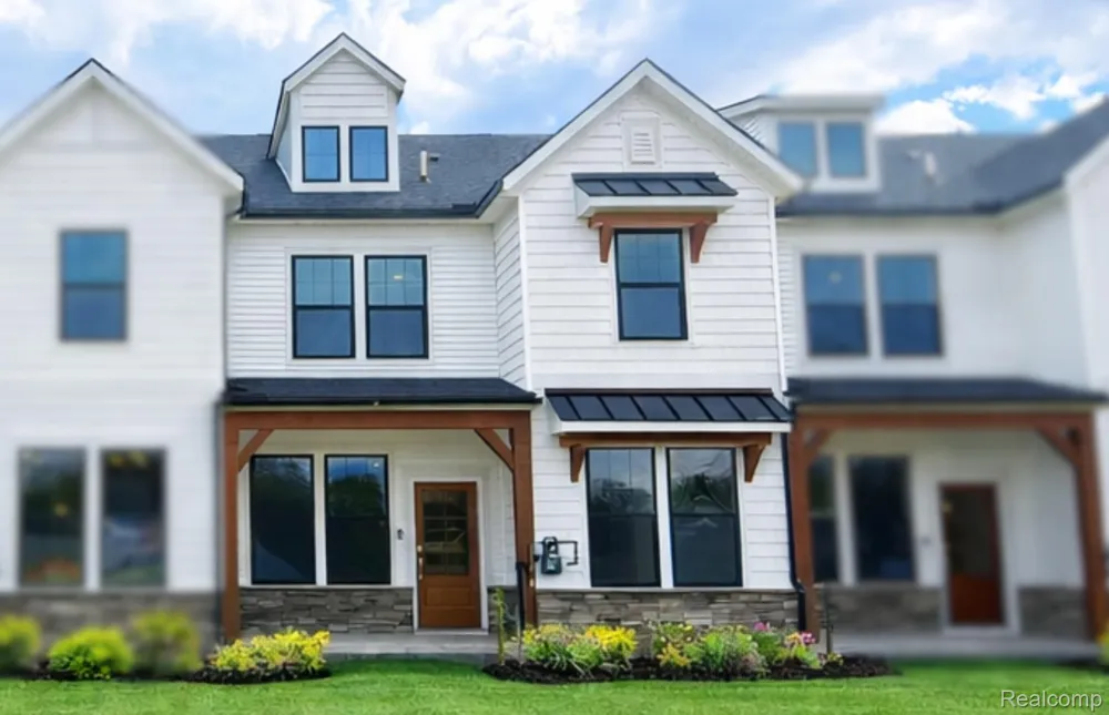 277 Lantana Drive Brighton City, MI 48116