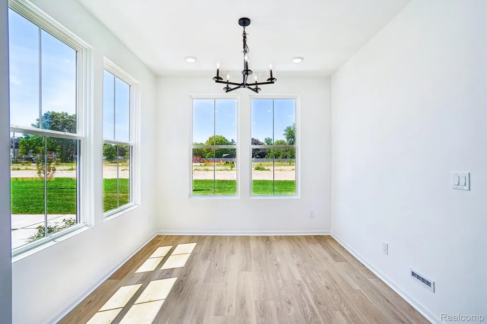 277 Lantana Drive Brighton City, MI 48116