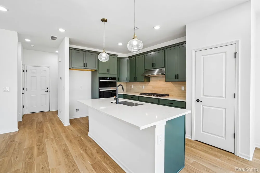 277 Lantana Drive Brighton City, MI 48116