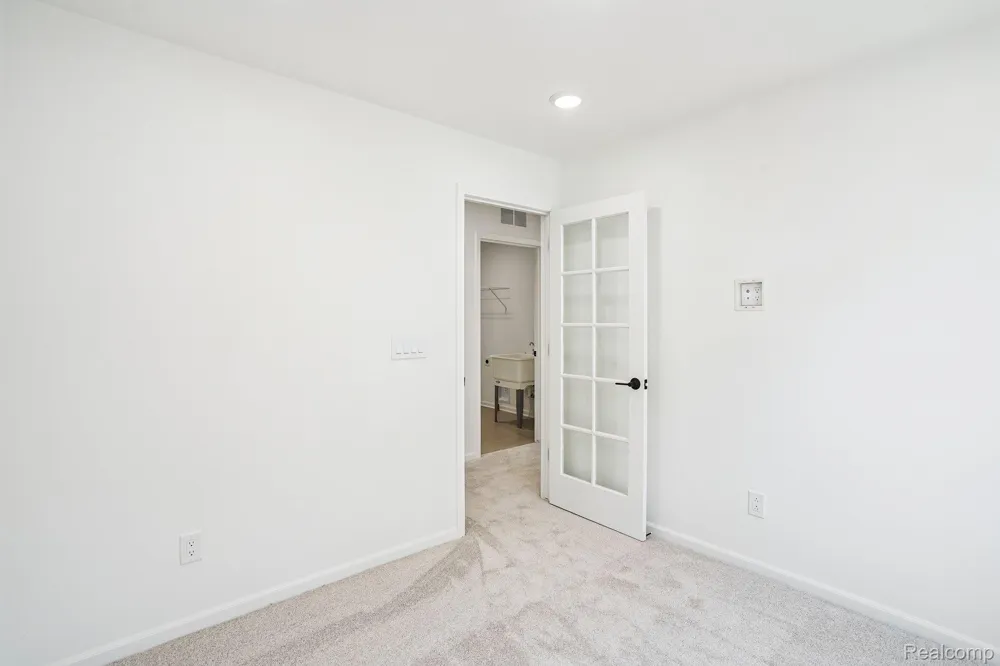 277 Lantana Drive Brighton City, MI 48116