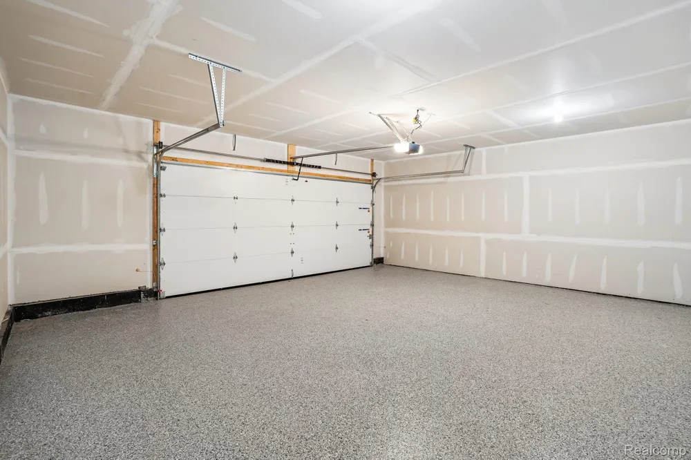 277 Lantana Drive Brighton City, MI 48116