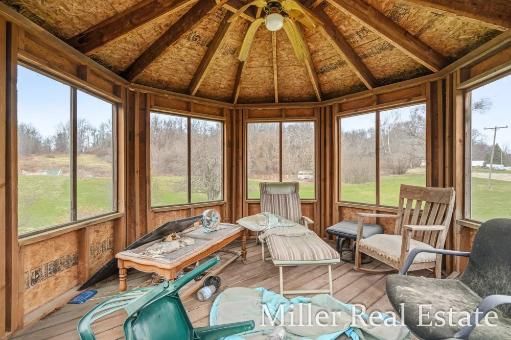 6130 Gurd Road Hope Township, MI 49058