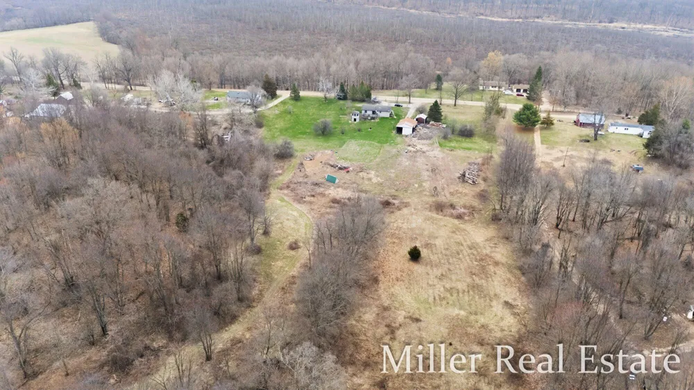 6130 Gurd Road Hope Township, MI 49058