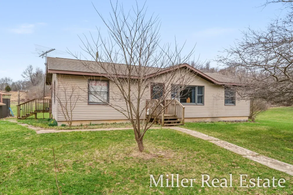 6130 Gurd Road Hope Township, MI 49058