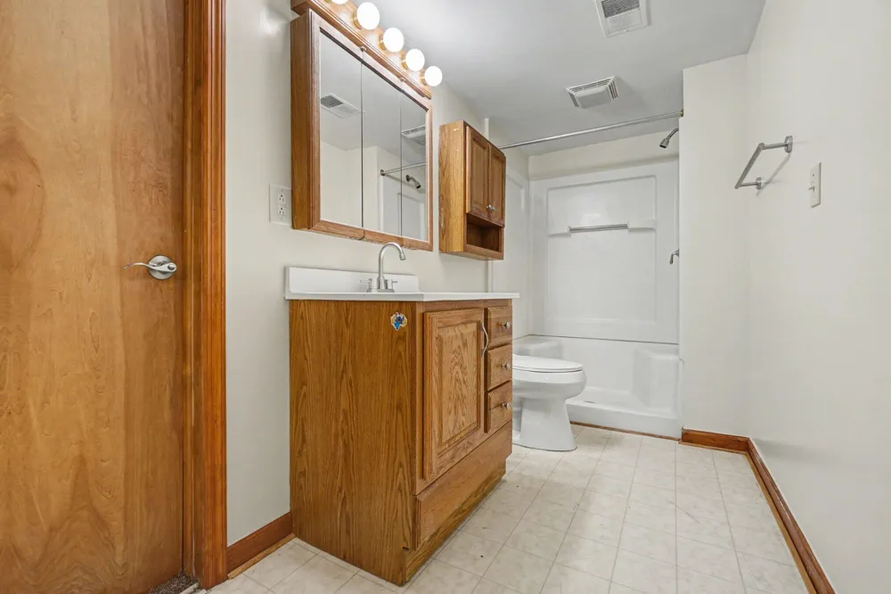 6065 Fairgrove Street Oshtemo Charter Township, MI 49009