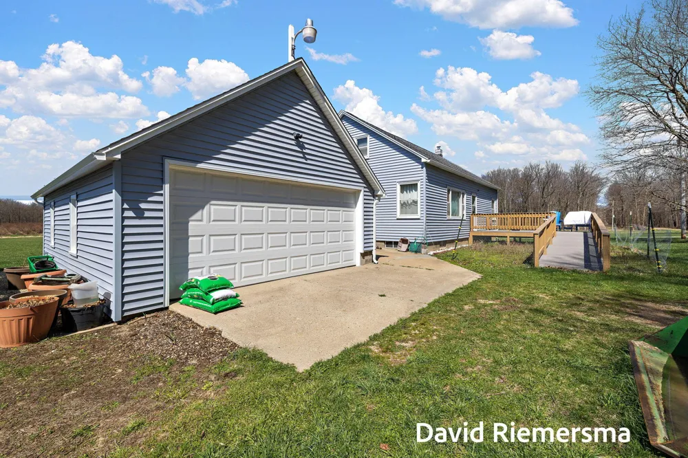 466 27th Street Allegan Township, MI 49010
