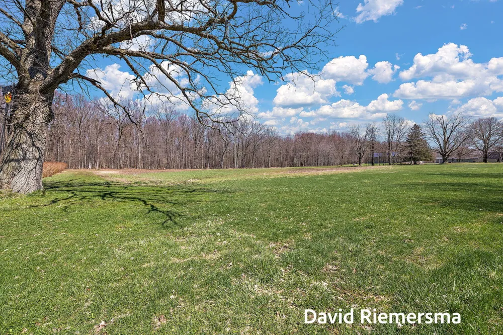 466 27th Street Allegan Township, MI 49010