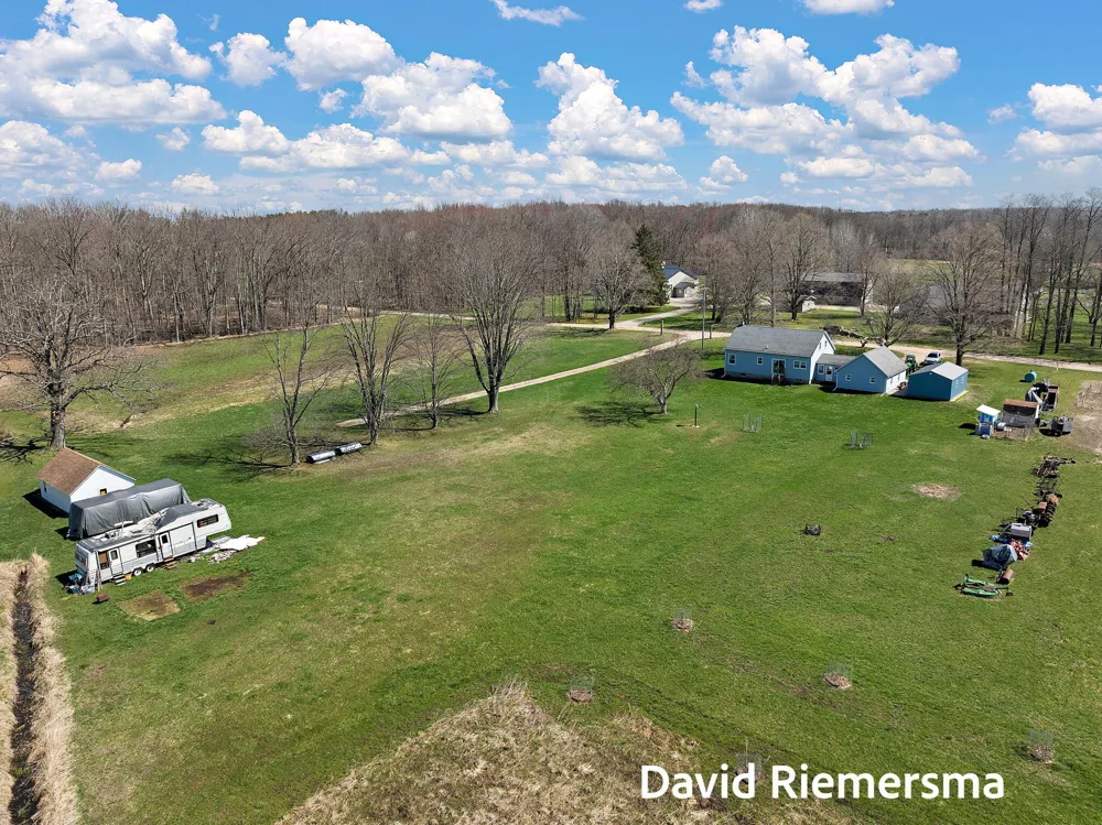 466 27th Street Allegan Township, MI 49010