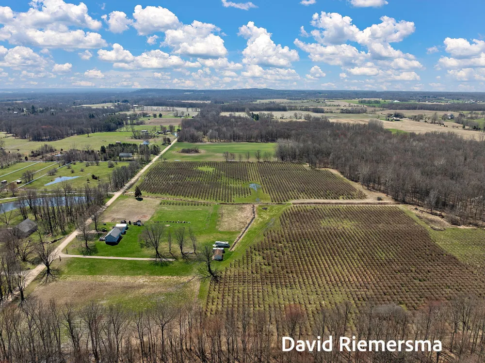 466 27th Street Allegan Township, MI 49010