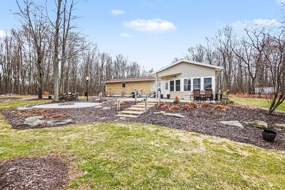 14051 17 Mile Road Colfax Township, MI 49342