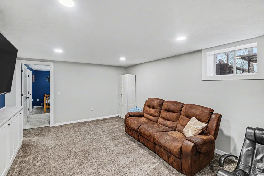 14051 17 Mile Road Colfax Township, MI 49342