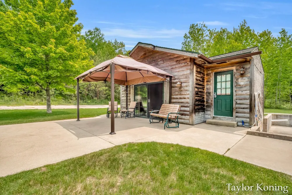 3111 128th Avenue Elbridge Township, MI 49420
