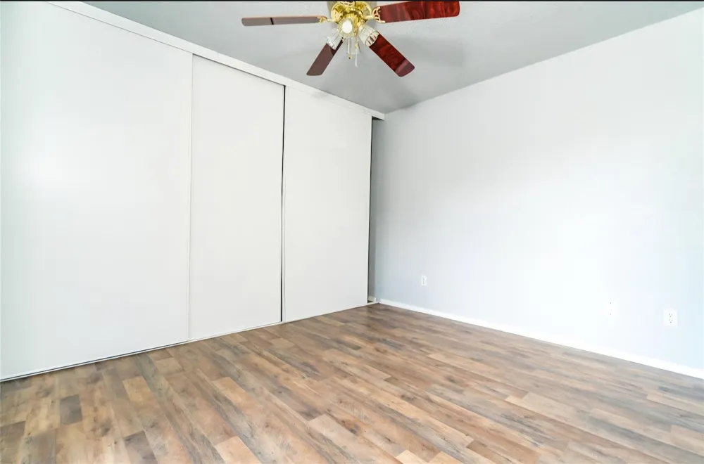 418 Garland Drive #206 Lake Jackson, TX 77566