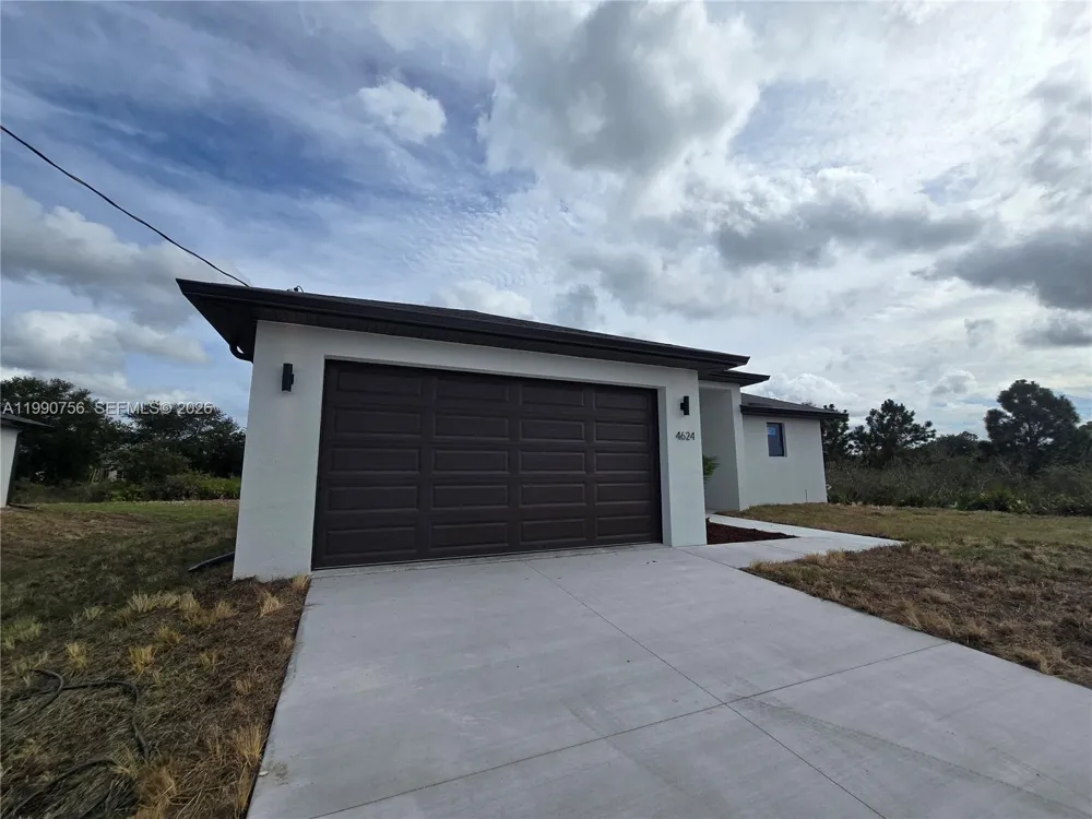4624 Connie Ave N #0 Lehigh Acres, FL 33971