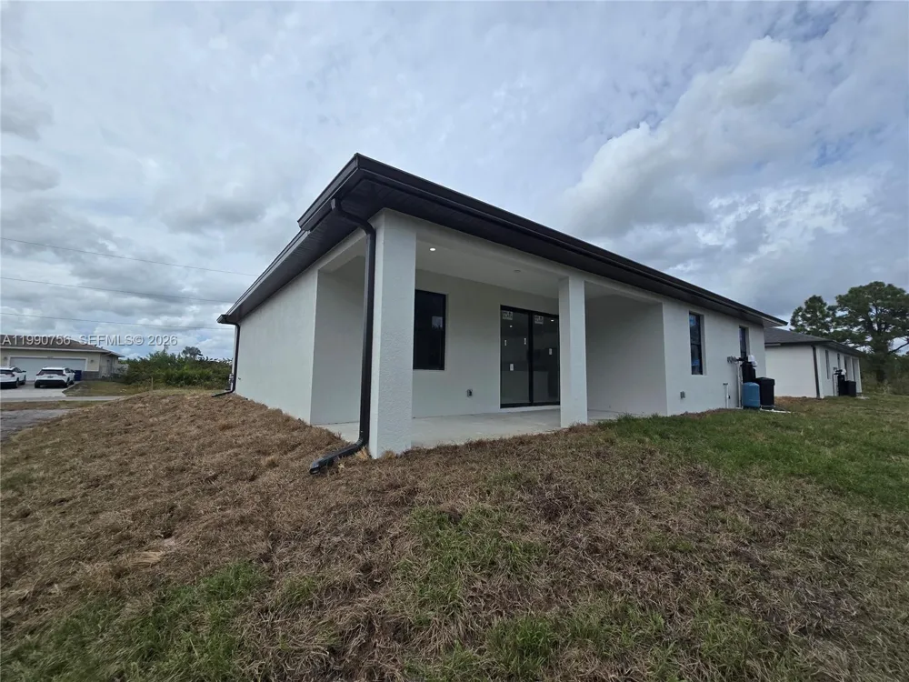 4624 Connie Ave N #0 Lehigh Acres, FL 33971