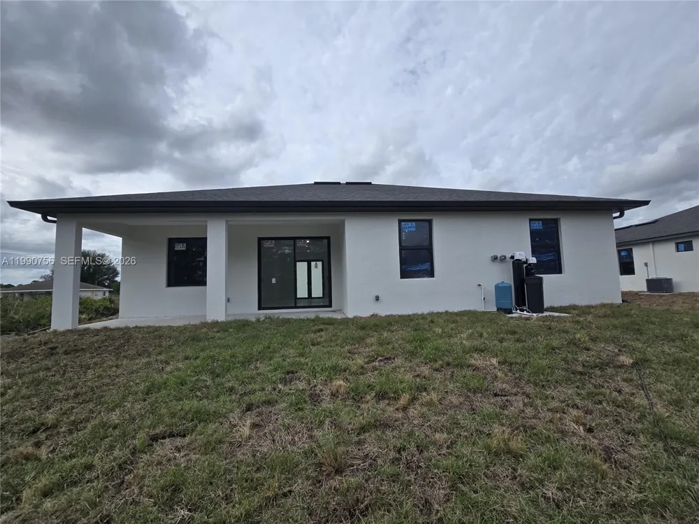 4624 Connie Ave N #0 Lehigh Acres, FL 33971