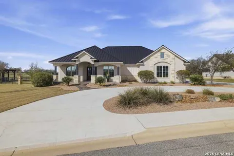1020 Cielo Dr
