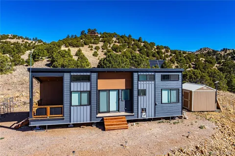 32 Peerless Circle
