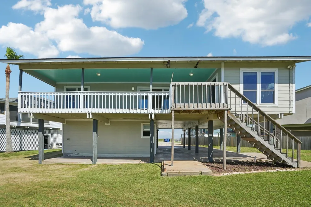 110 Mariner Road Freeport, TX 77541