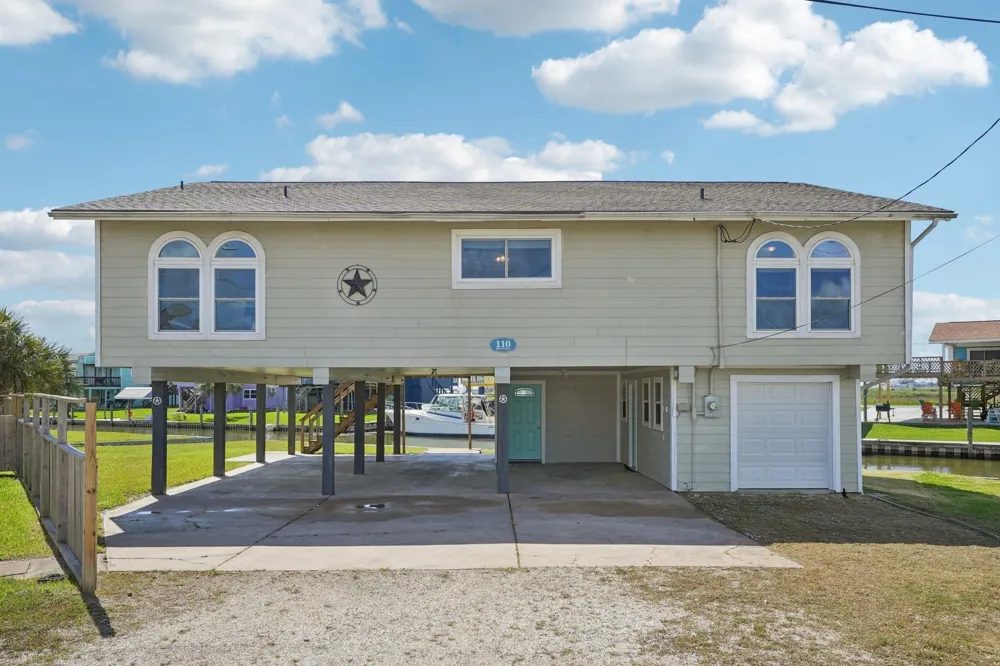 110 Mariner Road Freeport, TX 77541