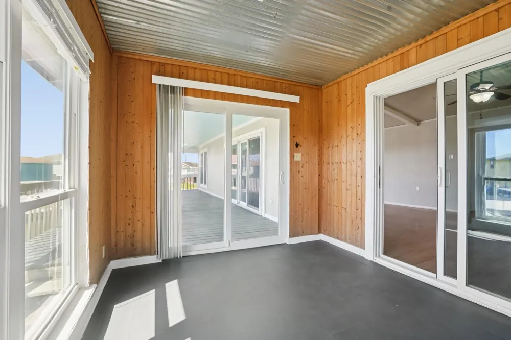 110 Mariner Road Freeport, TX 77541