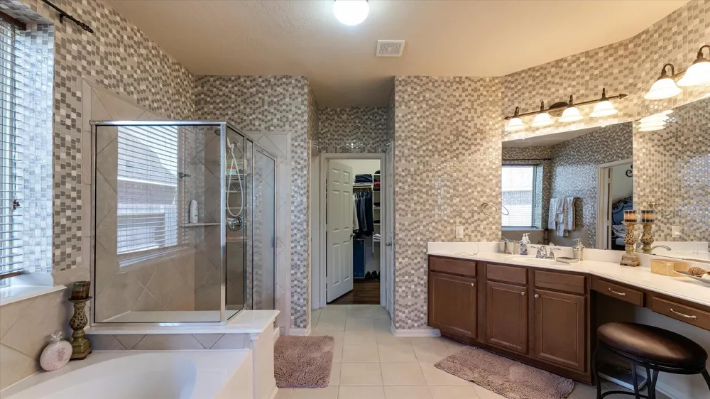 17915 Quiet Loch Lane Houston, TX 77084