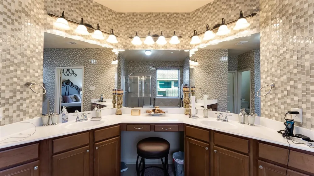 17915 Quiet Loch Lane Houston, TX 77084
