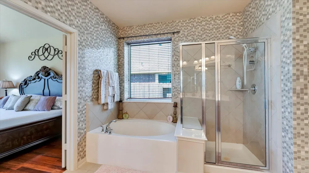 17915 Quiet Loch Lane Houston, TX 77084