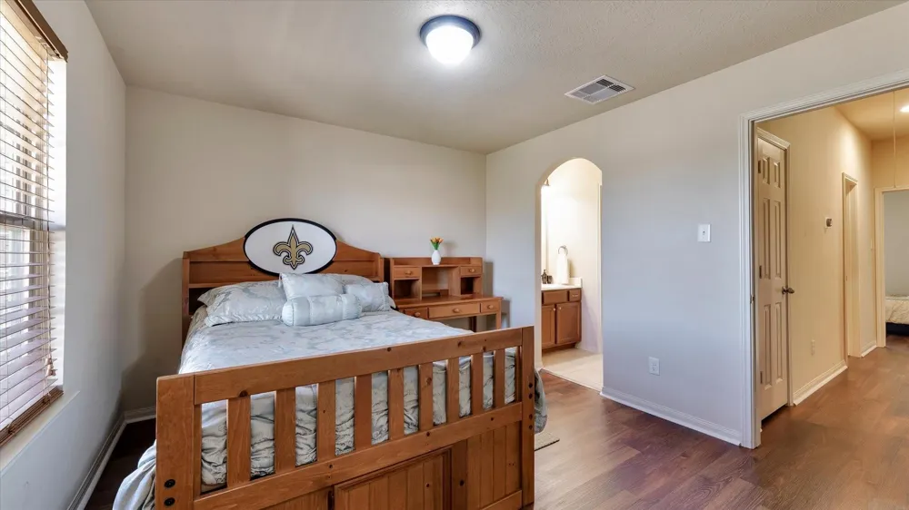 17915 Quiet Loch Lane Houston, TX 77084