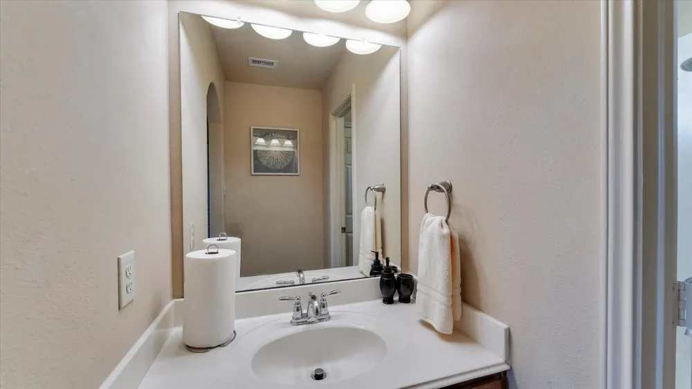 17915 Quiet Loch Lane Houston, TX 77084