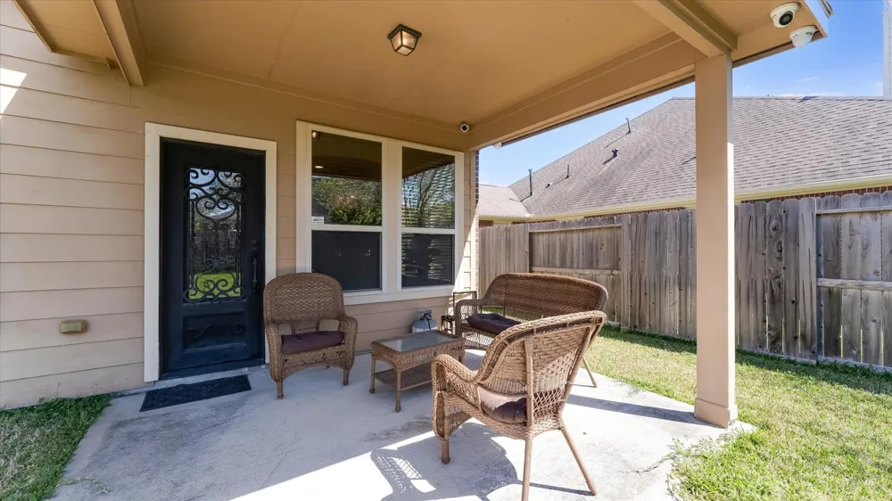 17915 Quiet Loch Lane Houston, TX 77084