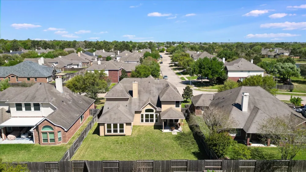 17915 Quiet Loch Lane Houston, TX 77084