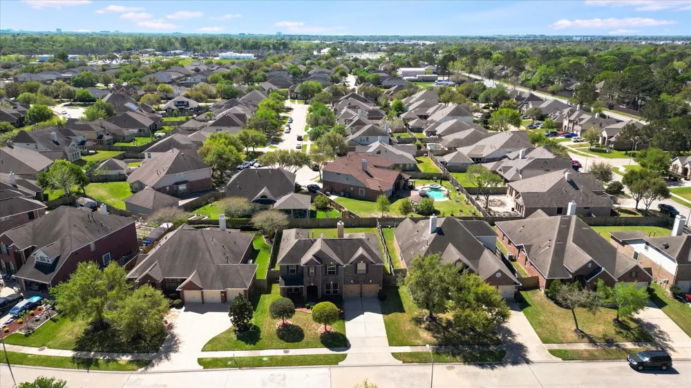 17915 Quiet Loch Lane Houston, TX 77084