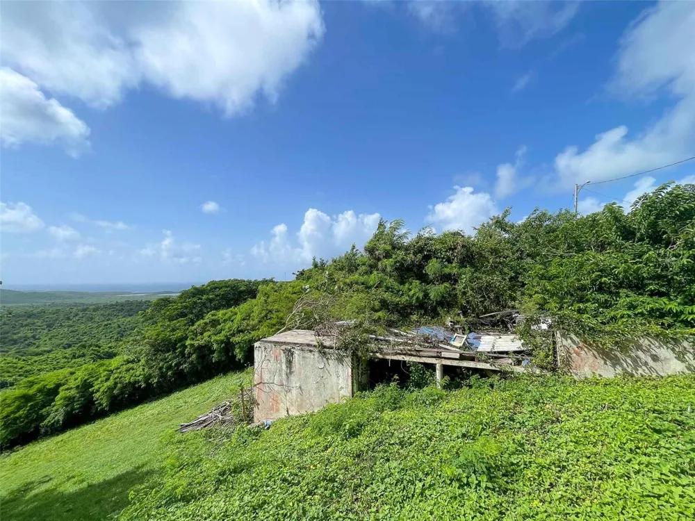309 CALLE PAPO FOSTER Vieques, PR 00765
