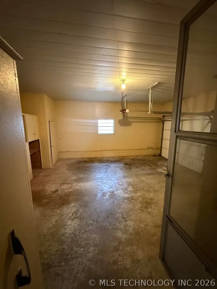 201 NW Rose Lane Stigler, OK 74462