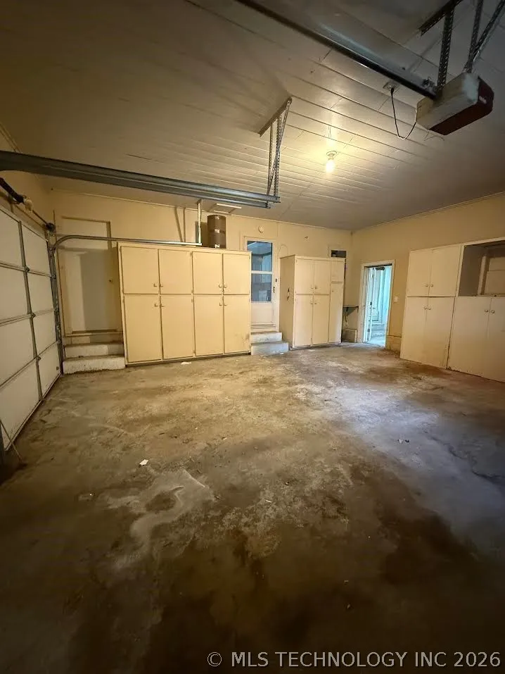 201 NW Rose Lane Stigler, OK 74462