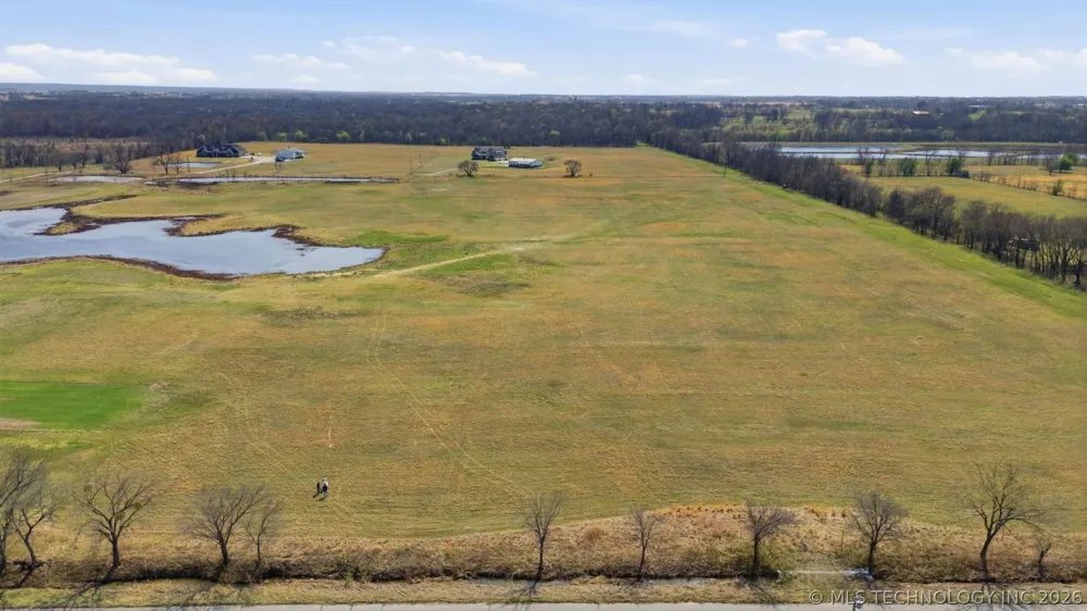 W 201st Street S Mounds, OK 74047