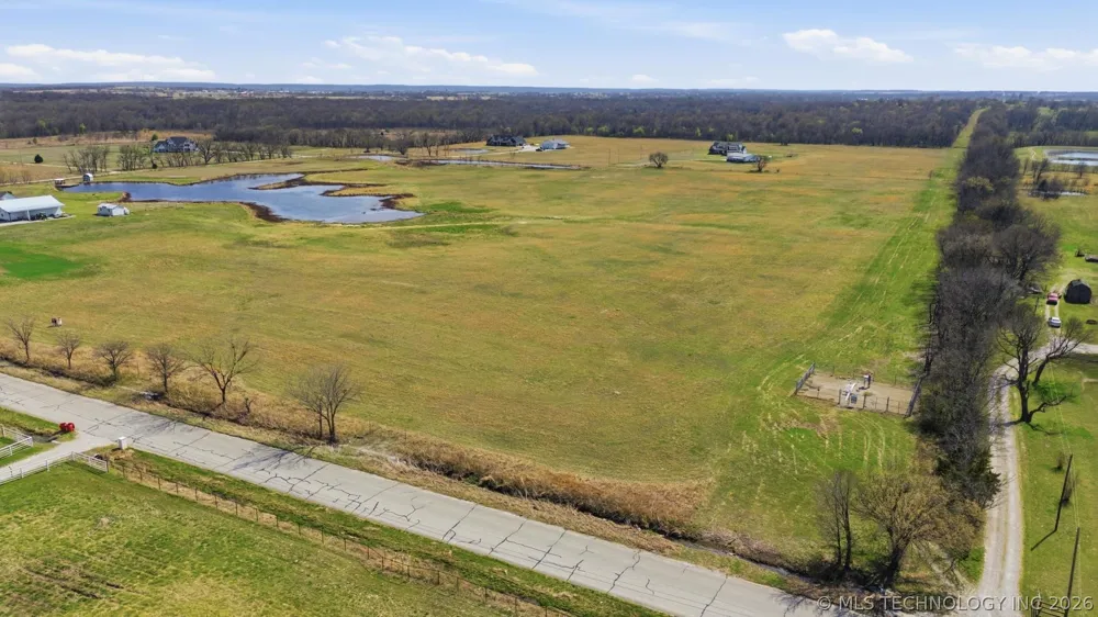 W 201st Street S Mounds, OK 74047