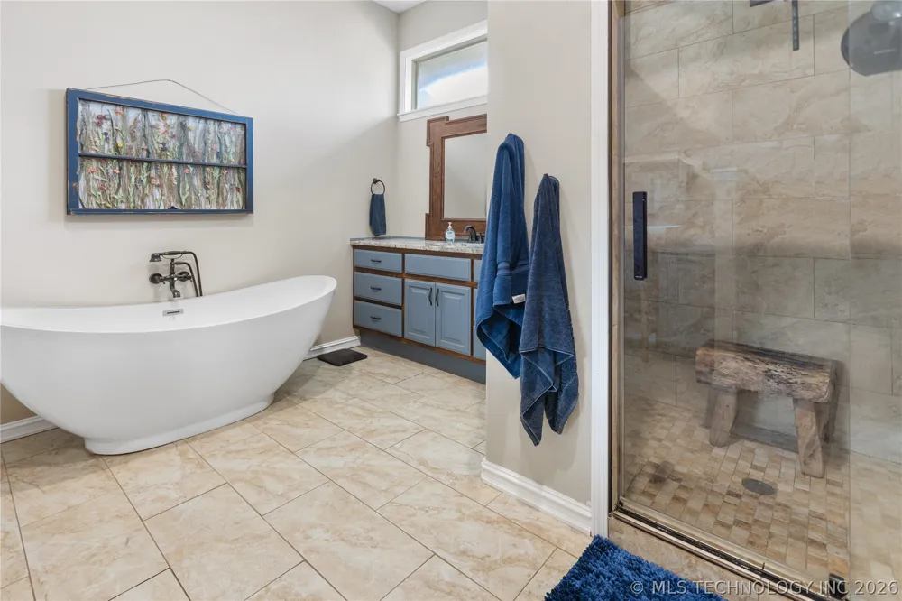 11802 S Hickory Lane Claremore, OK 74017