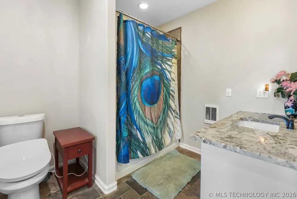 11802 S Hickory Lane Claremore, OK 74017
