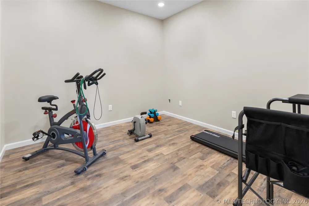 11802 S Hickory Lane Claremore, OK 74017