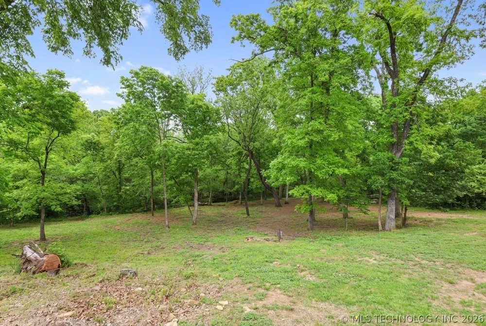11802 S Hickory Lane Claremore, OK 74017
