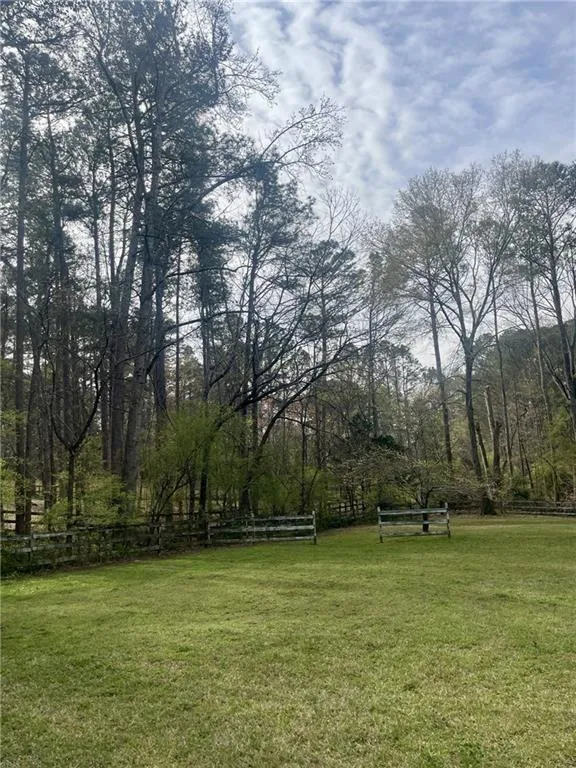 16040 Henderson Road Milton, GA 30004