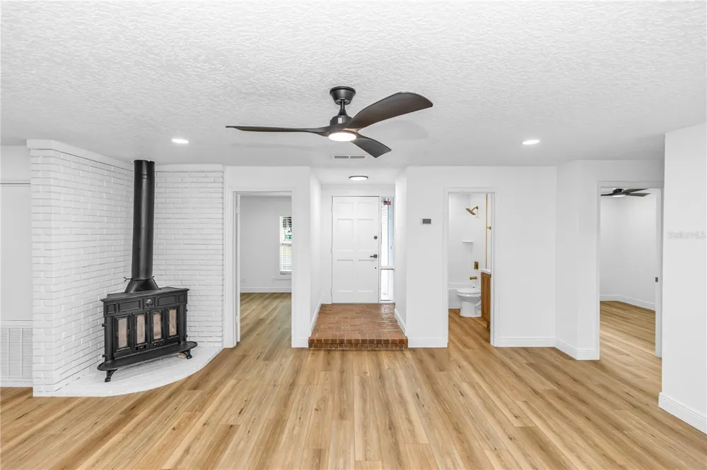 6800 ACKERMAN AVENUE Cocoa, FL 32927