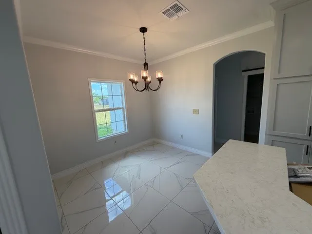 686 County Road 3061 Orange Grove, TX 78372