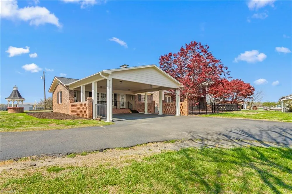 7201 Efland Cedar Grove Road Cedar Grove, NC 27231