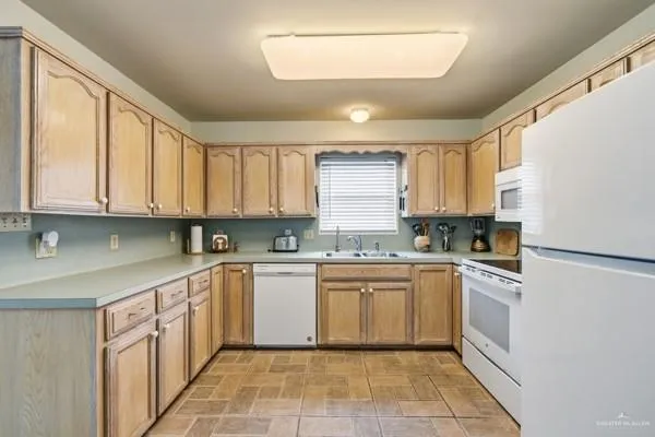 389 Sand Dollar Port Isabel, TX 78578