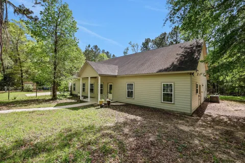 1290 Spring Ridge Road